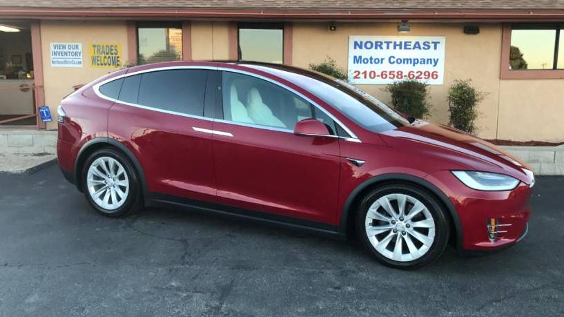 TESLA MODEL X 2018 5YJXCDE25JF115784 image